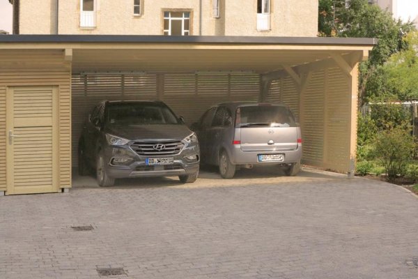 Carport