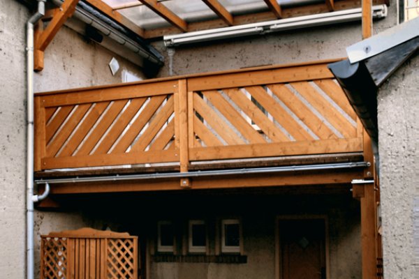 Einstöckiger Balkon