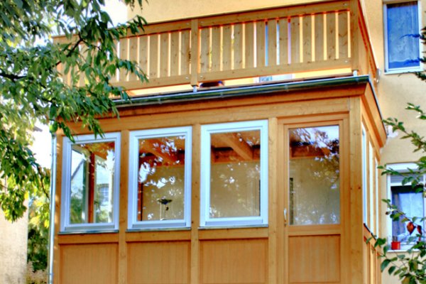 Einstöckiger Balkon
