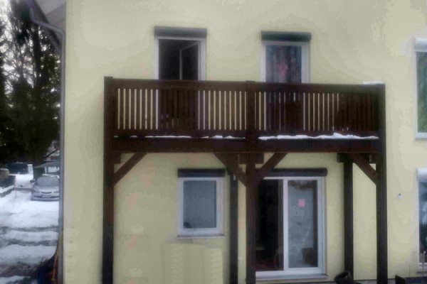 Einstöckiger Balkon