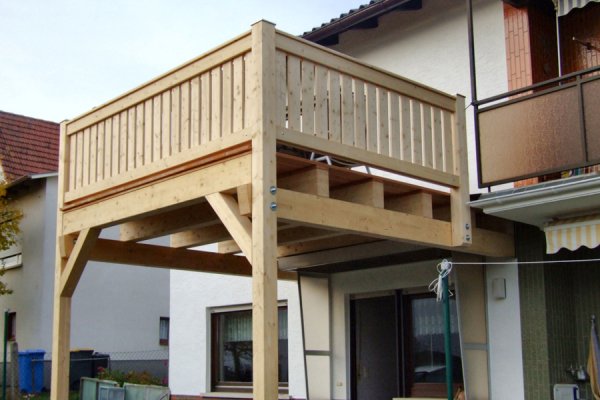 Einstöckiger Balkon