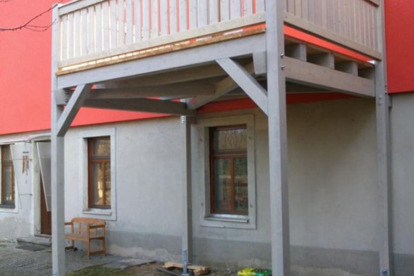 Einstöckiger Balkon