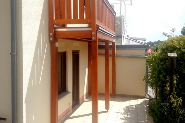 Einstöckiger Balkon