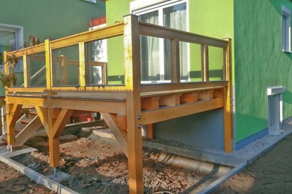 Einstöckiger Balkon