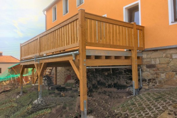 Einstöckiger Balkon
