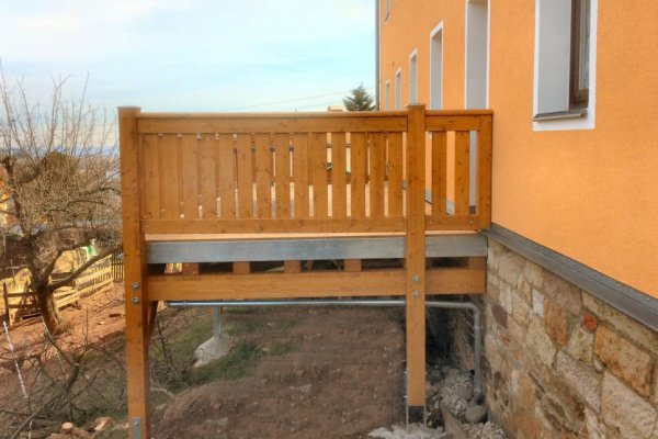 Einstöckiger Balkon