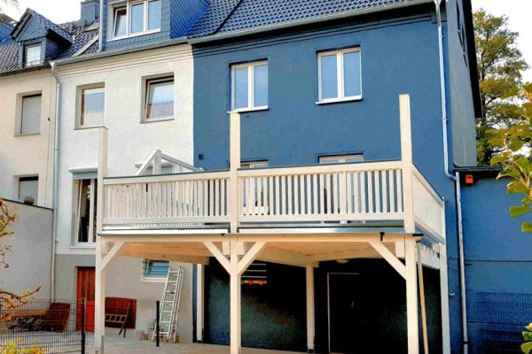 einstöckiger Balkon