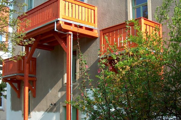 Historischer Hängebalkon