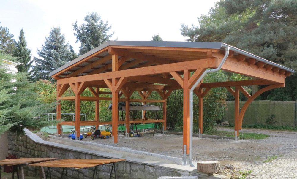 Carport