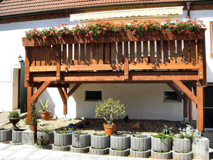 Einstöckiger Balkon