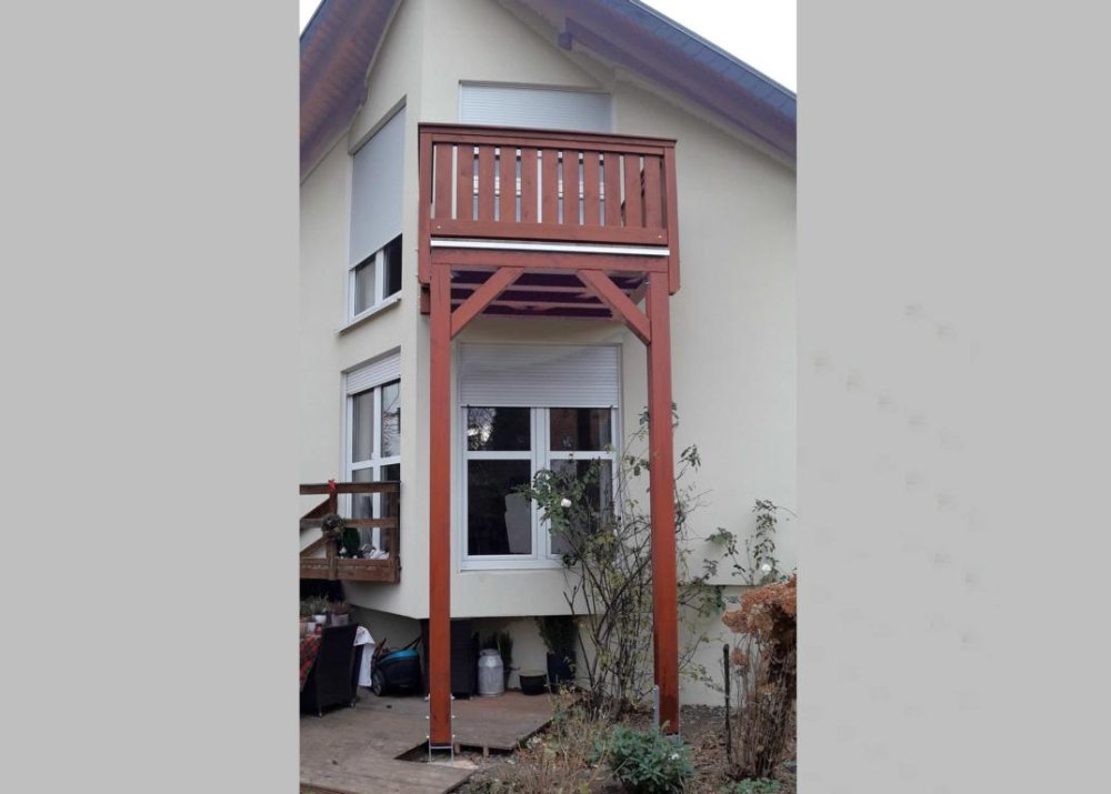 einstöckiger Balkon