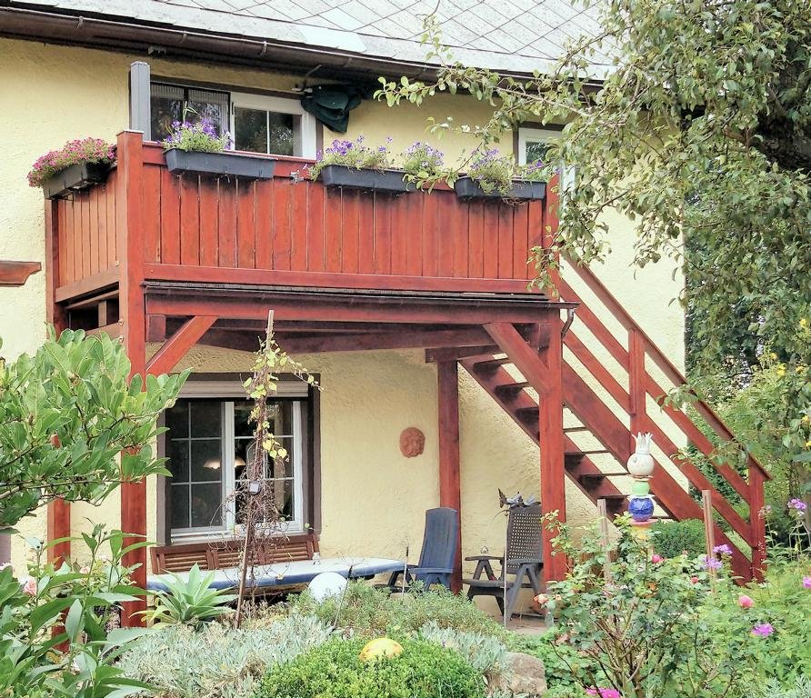 einstöckiger Balkon