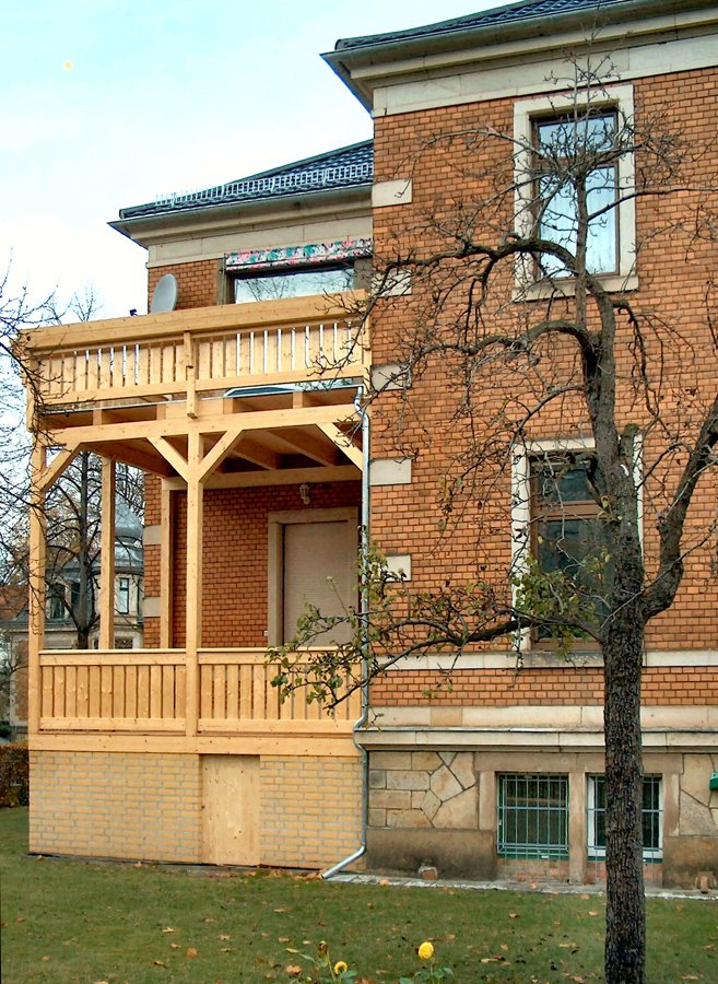 Historischer Hängebalkon