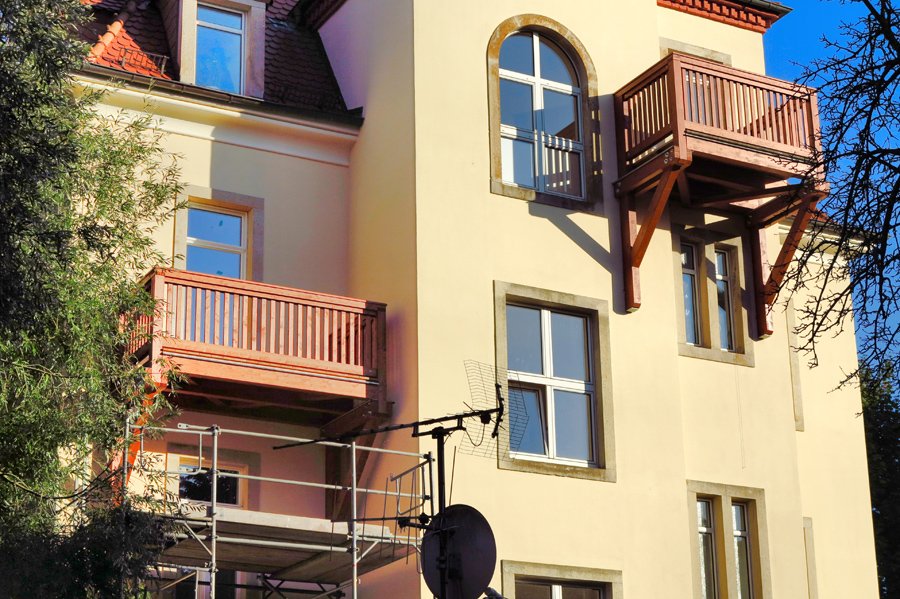 Historischer Hängebalkon