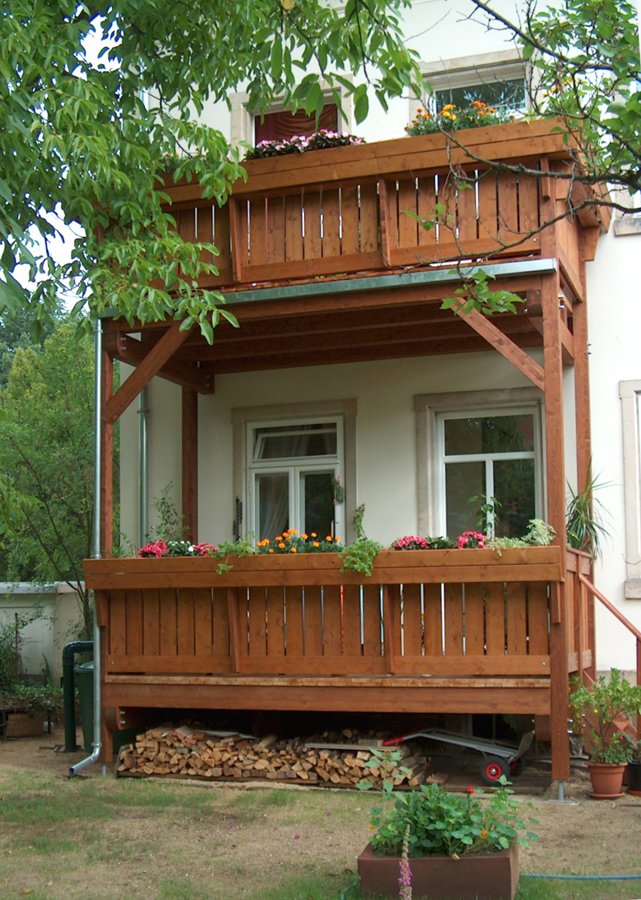 Mehrstöckiger Balkon