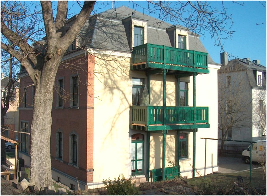 Mehrstöckiger Balkon