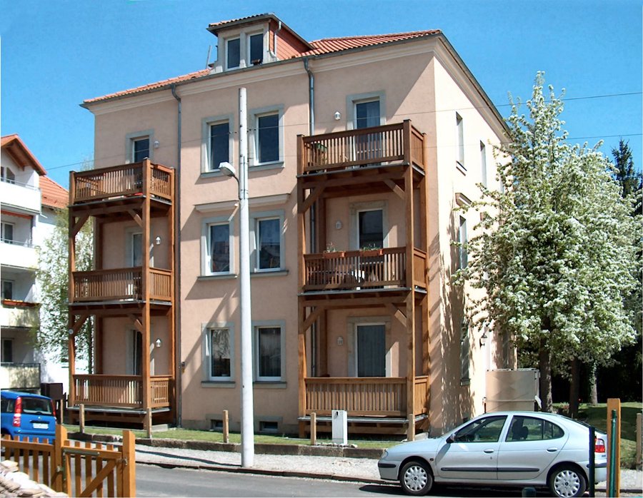 Mehrstöckiger Balkon