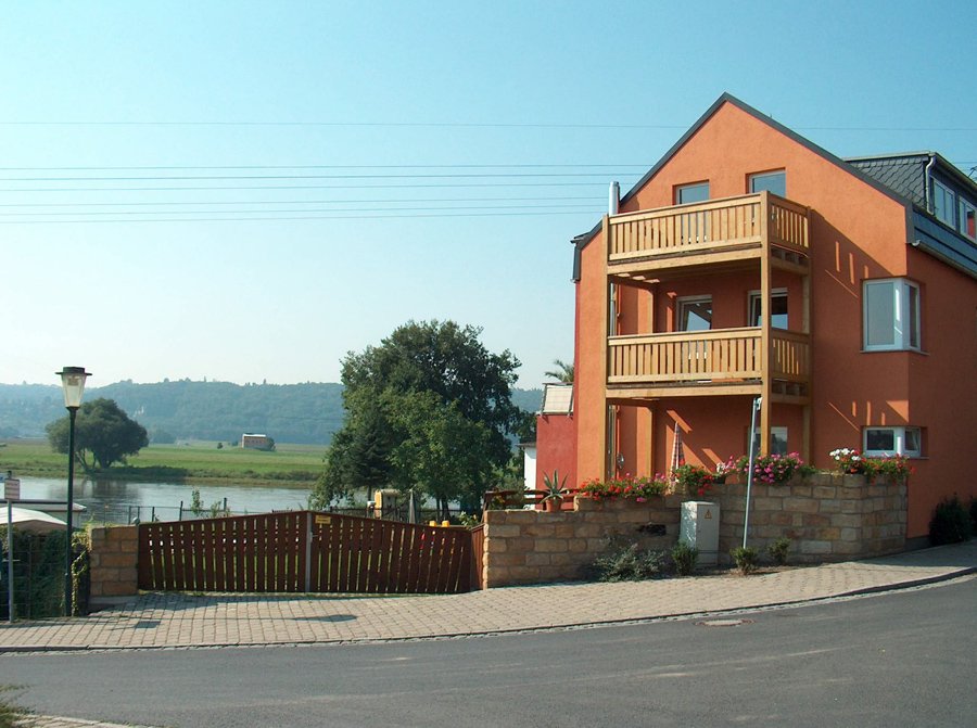 Mehrstöckiger Balkon