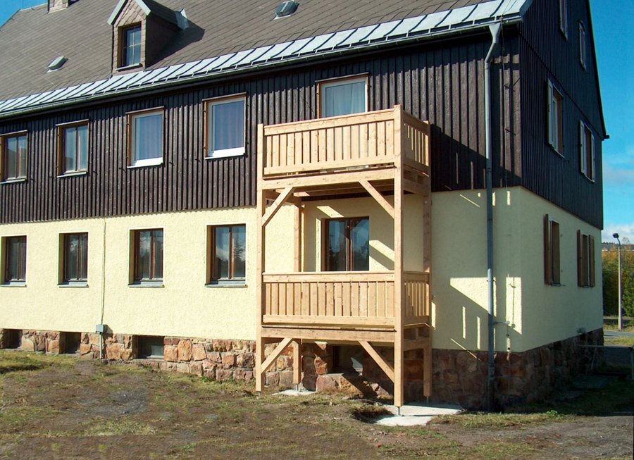 Mehrstöckiger Balkon