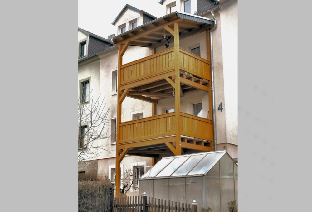 Mehrstöckiger Balkon