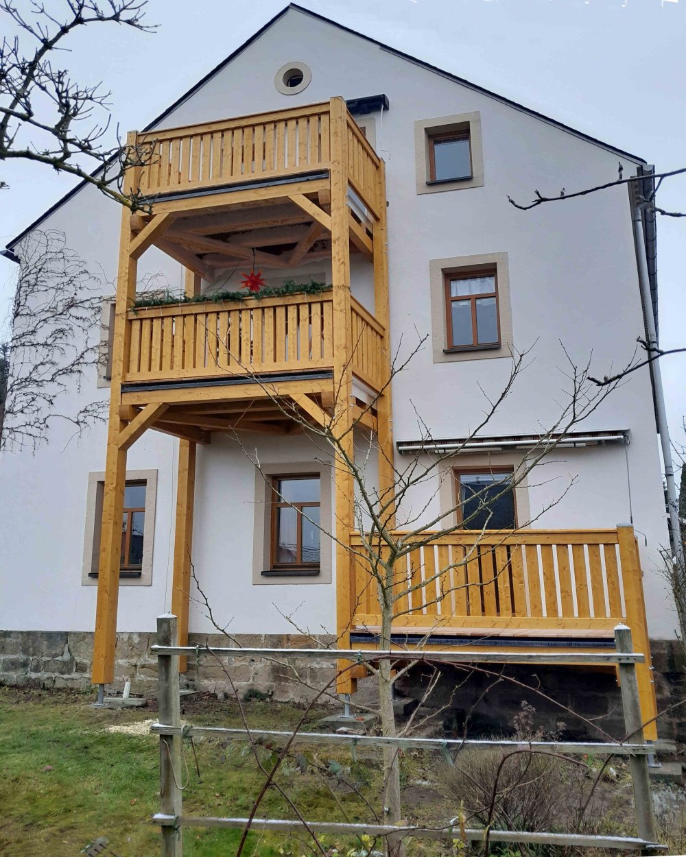 mehrstöckiger Balkon