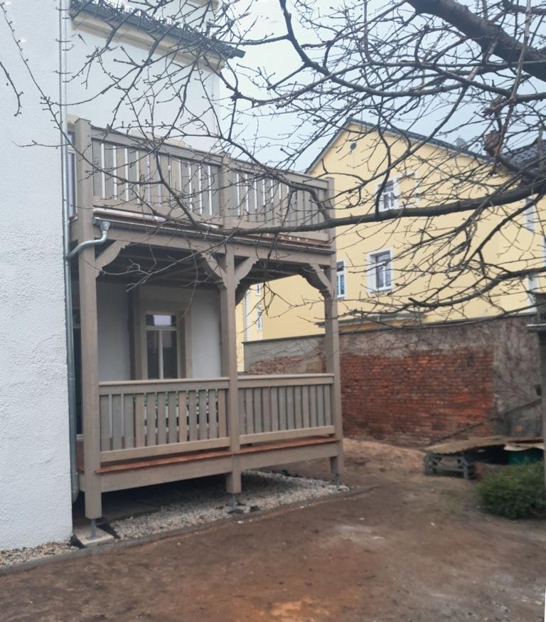 mehrstöckiger Balkon