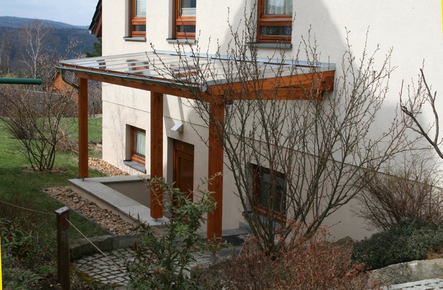 Überdachung
