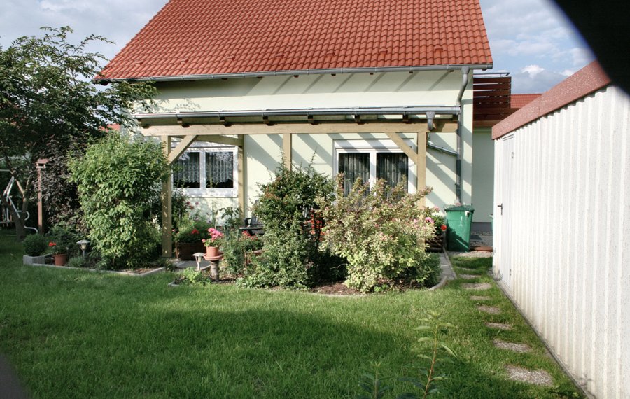 Überdachung