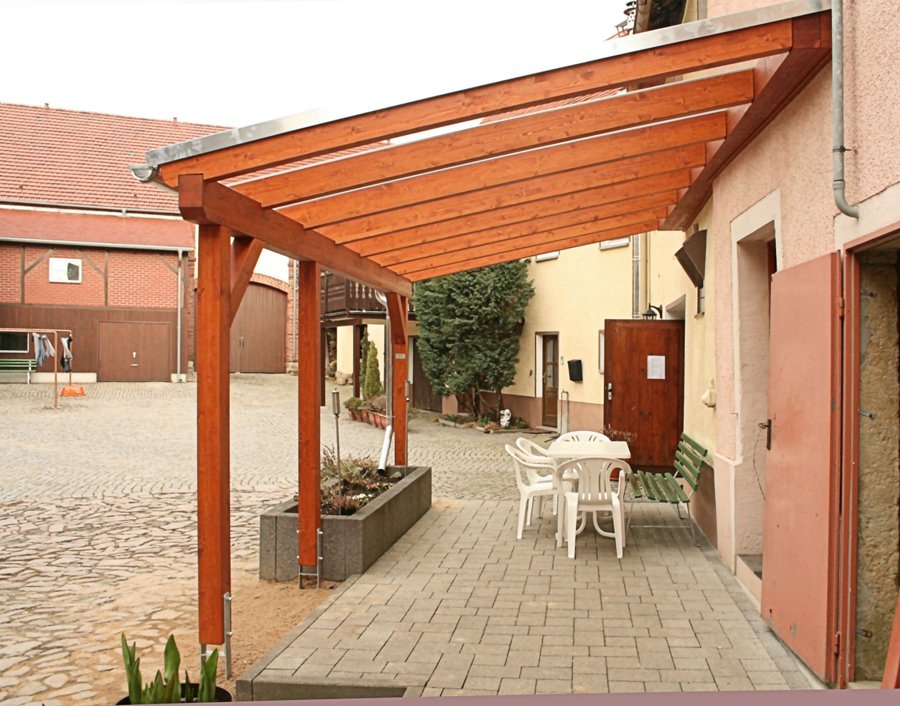 Überdachung
