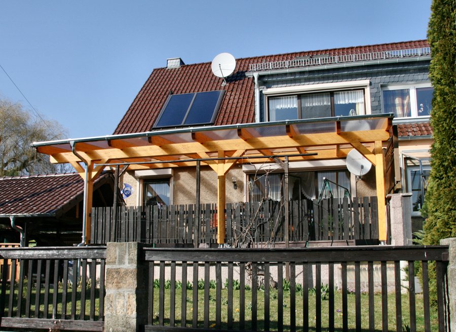 Überdachung