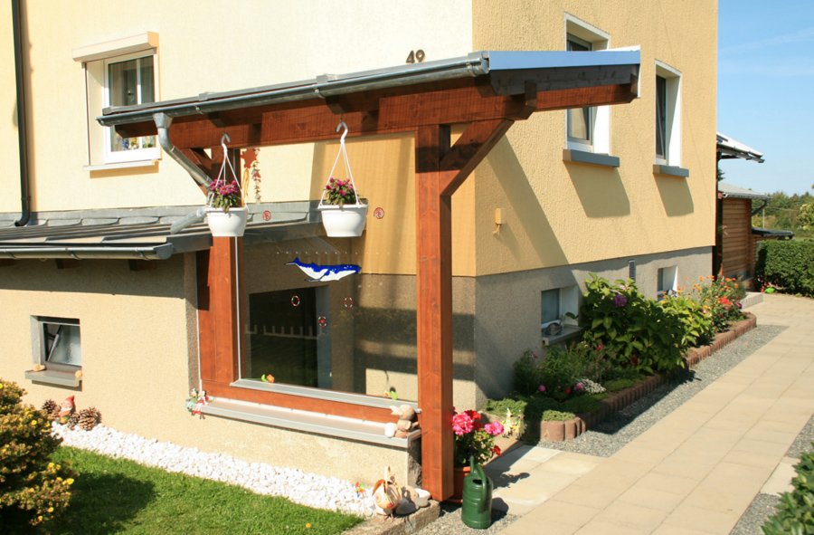 Überdachung