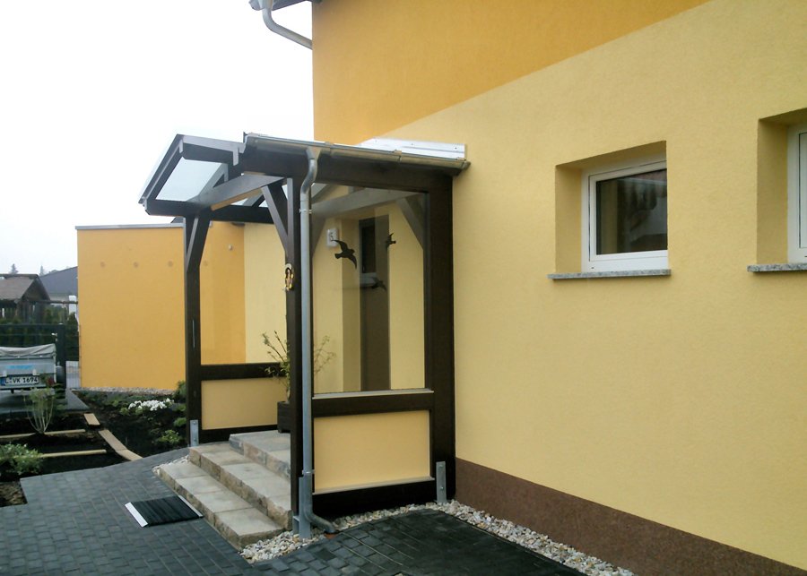 Überdachung