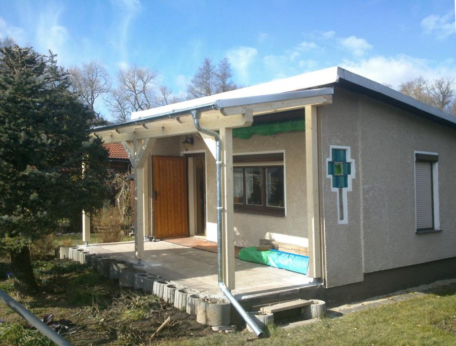 Überdachung