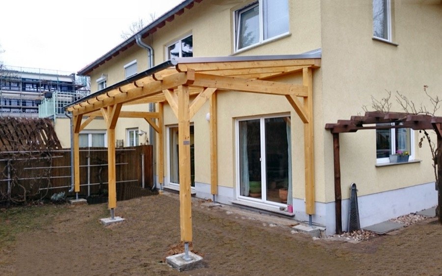 Überdachung