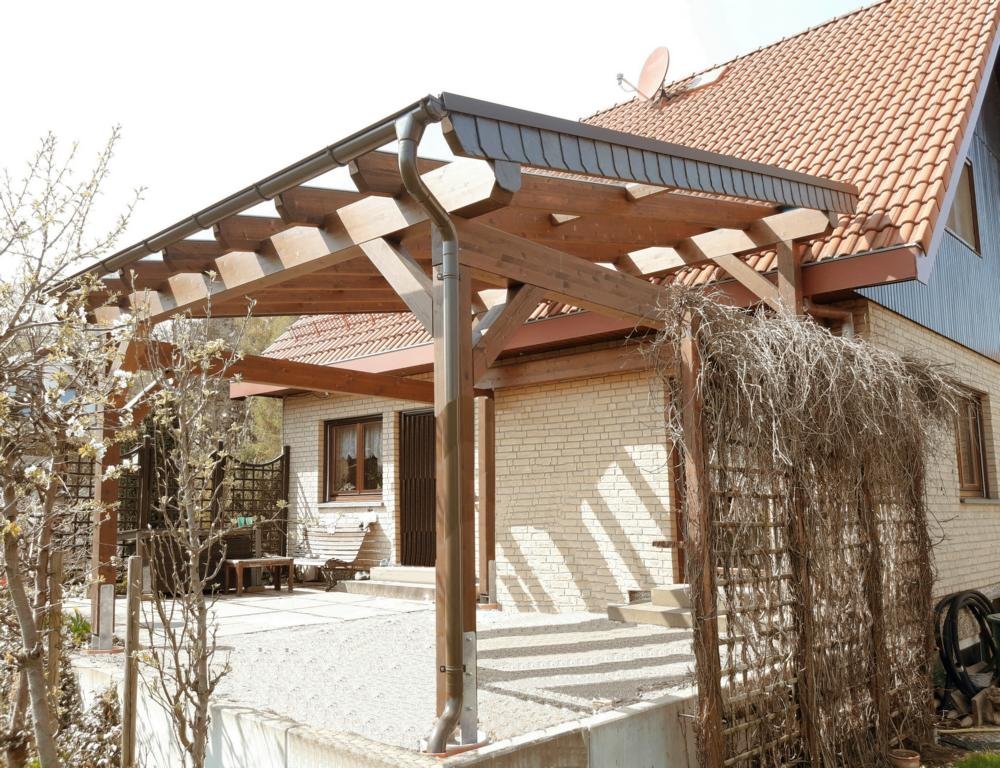 Überdachung