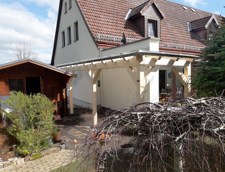 Überdachung