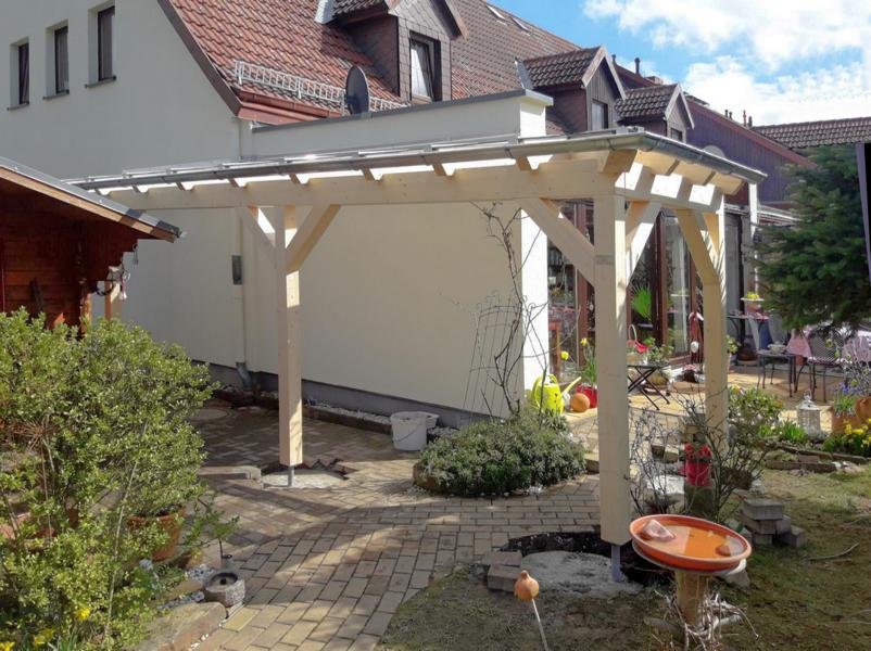 Überdachung