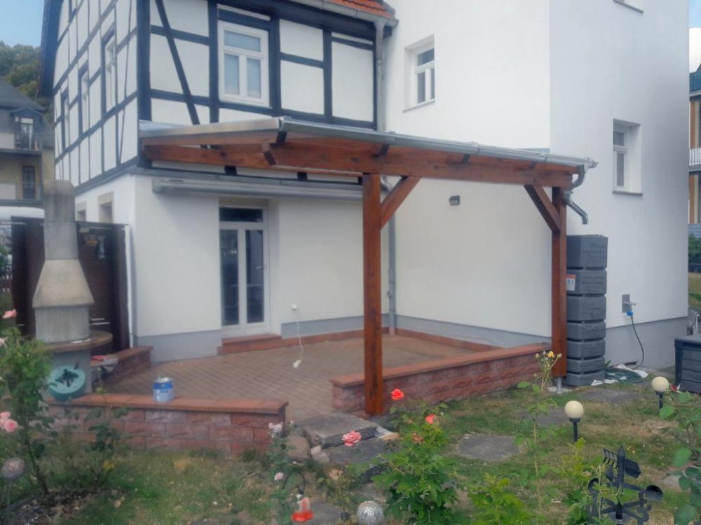 Überdachung